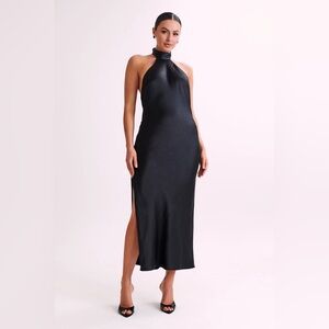 Paulette Satin Midi Dress With Bow - Black
Size: XS